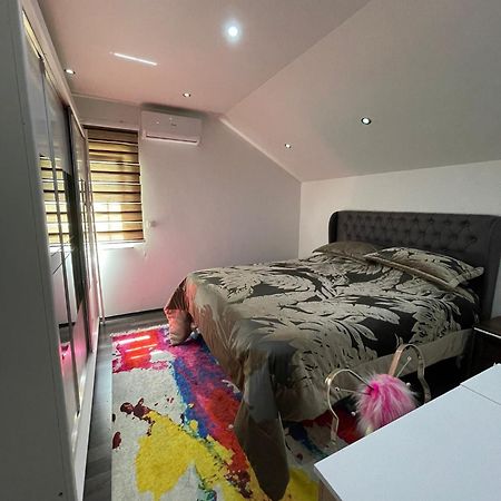 Villa De Luxe Bihać Екстериор снимка