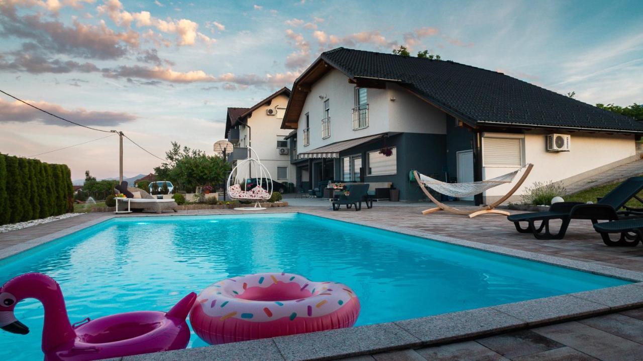Villa De Luxe Bihać Екстериор снимка