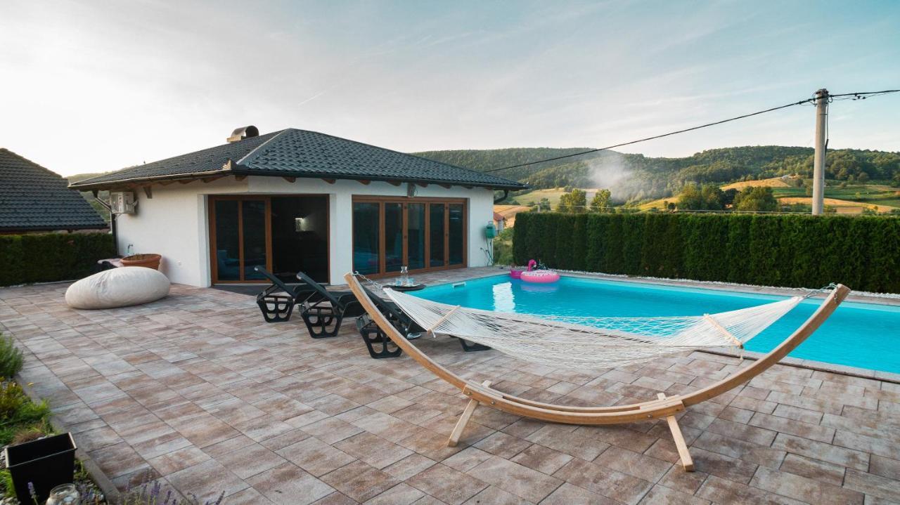 Villa De Luxe Bihać Екстериор снимка