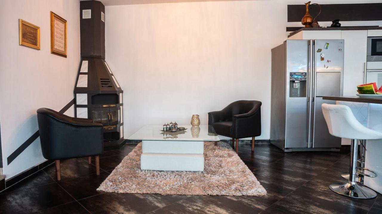Villa De Luxe Bihać Екстериор снимка