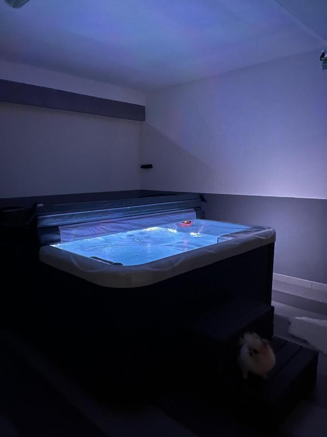 Villa De Luxe Bihać Екстериор снимка