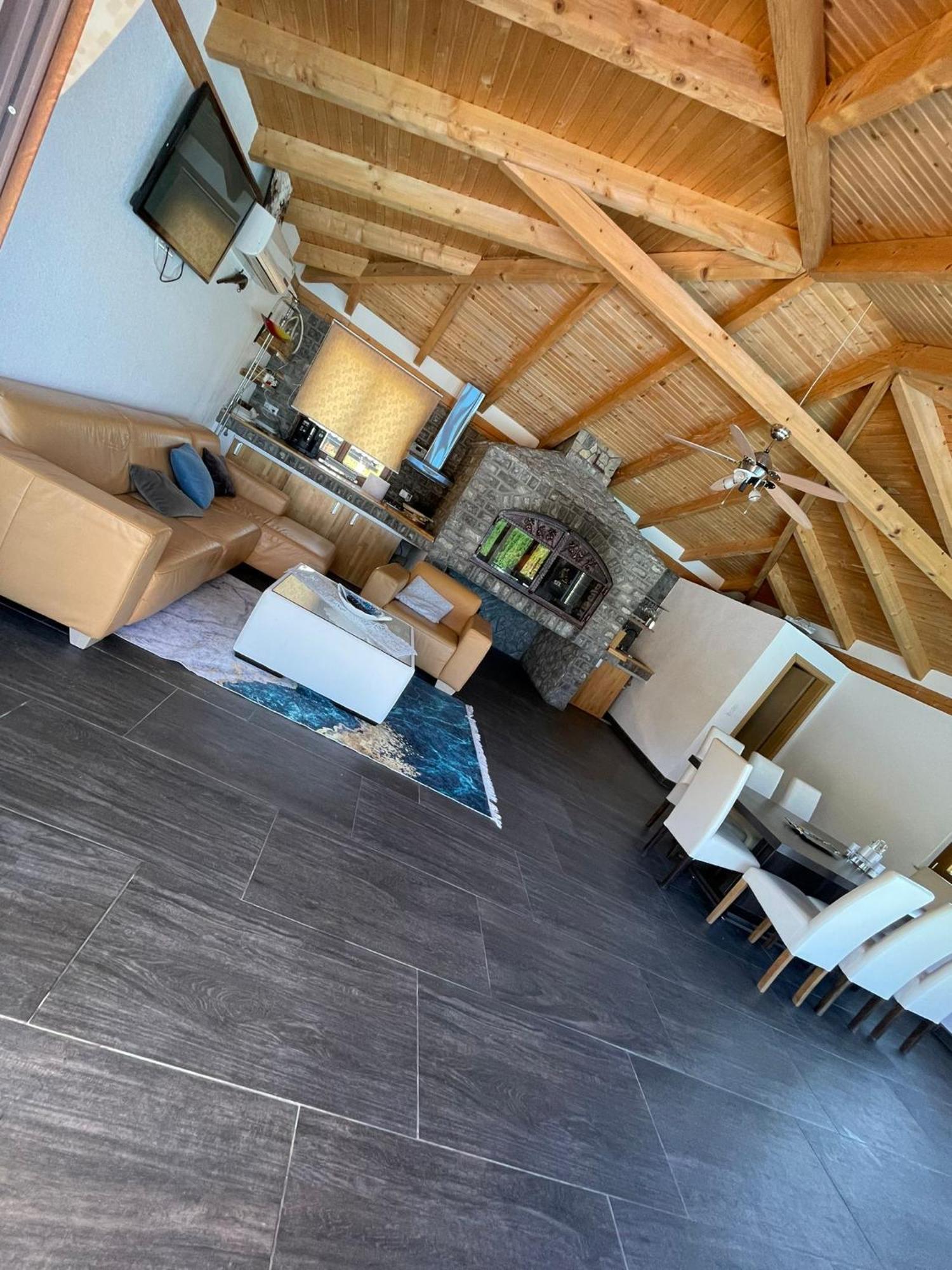 Villa De Luxe Bihać Екстериор снимка